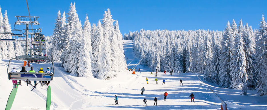 Ski slope and chairlift at Sunlight Mountain Resort